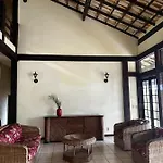 Fabulosa Casa Em Cond. Proximo A Rua Das Pedras